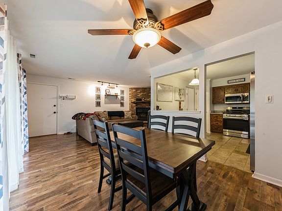 4th image of 15651 Garden View Ct APT 3-D