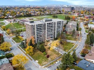 2400 Virginia Dr #606, Ottawa, ON K1H 8L3