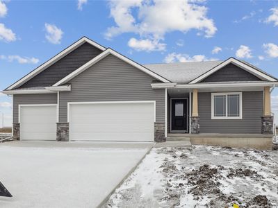 409 Meadow Ave NW, Bondurant, IA, 50035