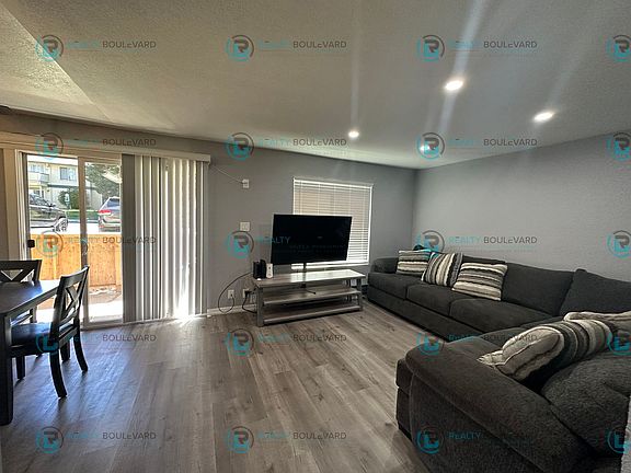 3rd image of 3901 Clear Acre Ln APT 5