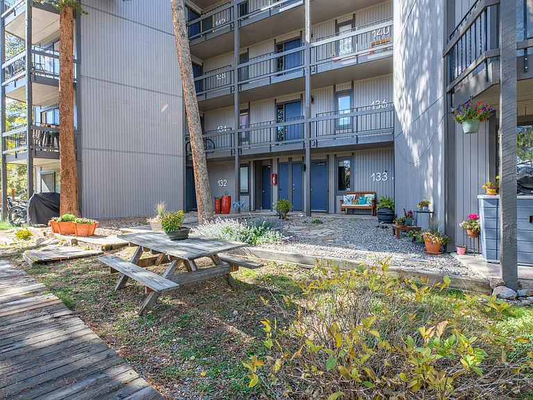 1161 Ski Hill Rd #J139 — Photo 22