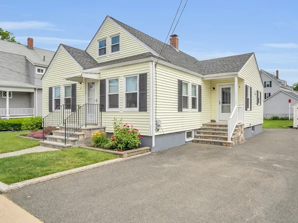 13 Brown St, Peabody, MA 01960