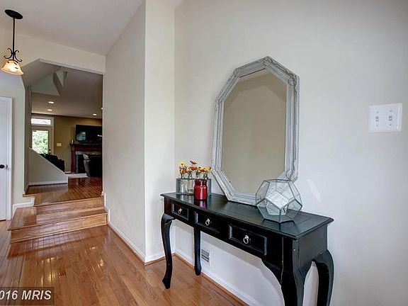 2nd image of 6848 Kerrywood Cir