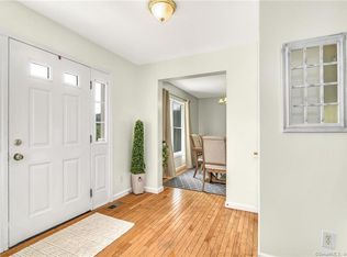 28 Wells Rd, New Milford, CT 06776