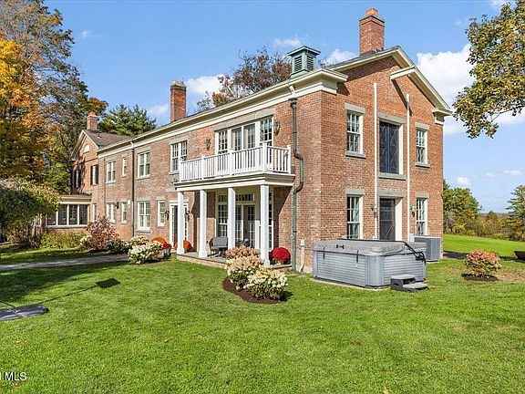 3rd image of 83 Bullock Road