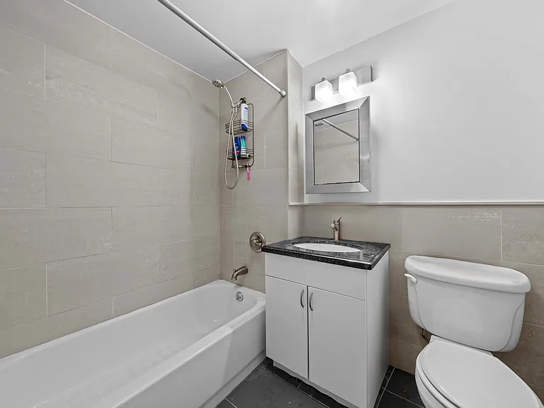 721 Flushing Ave #5A — Photo 8