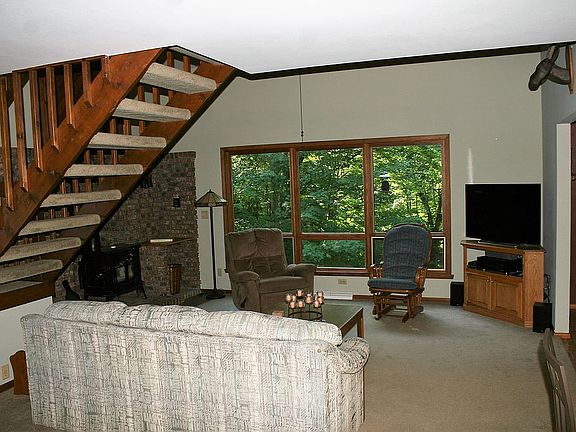 5th image of W4148 Kiekhaefer Pkwy