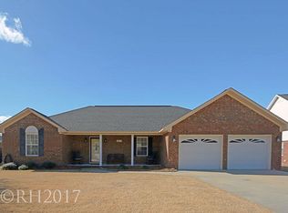 3210 Foxcroft Cir, Sumter, SC 29154