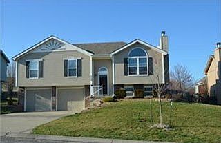 1st image of 236 NE Dreamweaver Ave