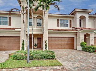 130 Lancaster Rd, Boynton Beach, FL 33426