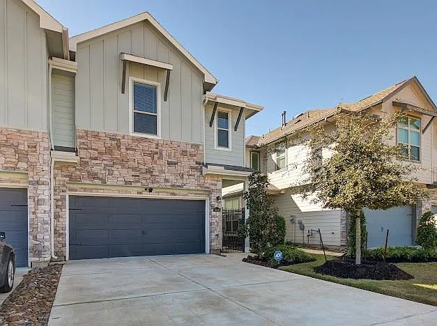 1646 Ryon Falls Dr — Photo 2