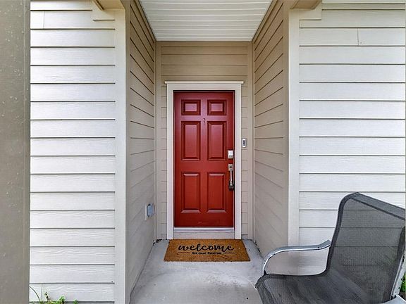 3rd image of 4661 SW 83RD LOOP