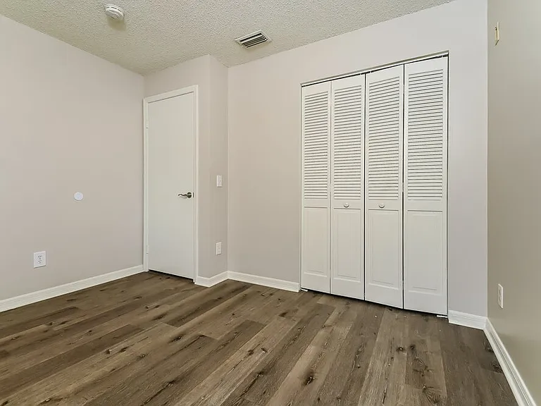 1111 Hardwood Dr — Photo 14