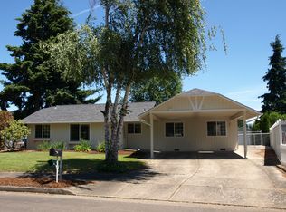 92695 Pebble Beach Ln, Junction City, OR 97448