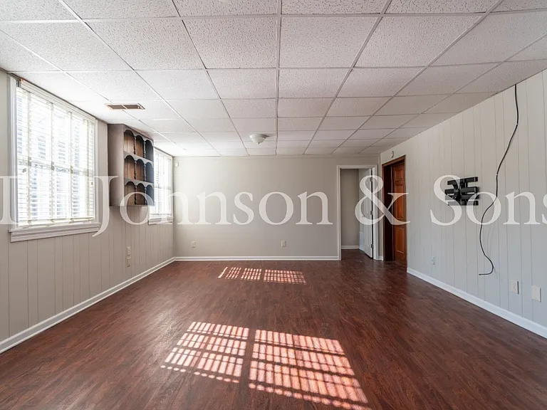 3520 Kirklees Rd — Photo 34