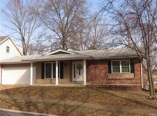 659 Running Creek Dr, Ballwin, MO 63021