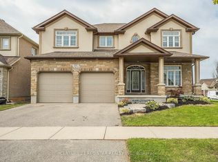 93 Paige St, Kitchener, ON N2K4P6