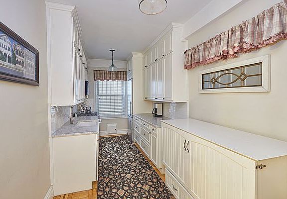 2nd image of 132 W 82nd St #1B