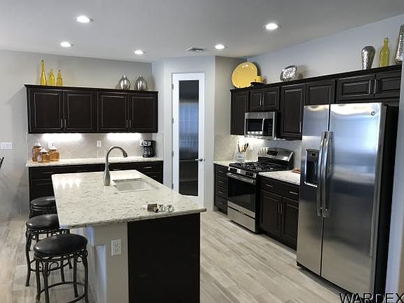 5th image of 1765 E Azalea Ave