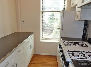 371 7th St, Brooklyn, NY 11215