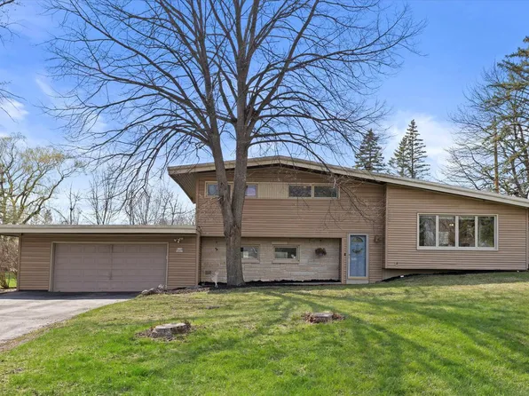 W176N4829 Christopher COURT, Menomonee Falls, WI 53051