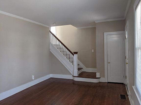 2nd image of 1434 Wayburn St