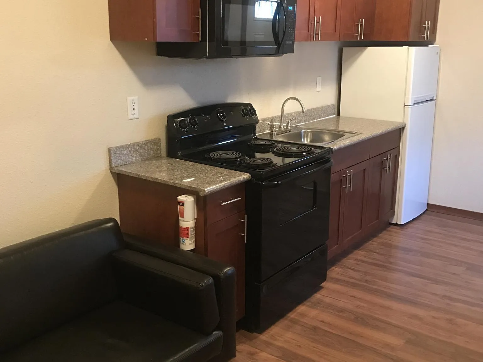 200 Anderson St NW — Photo 4