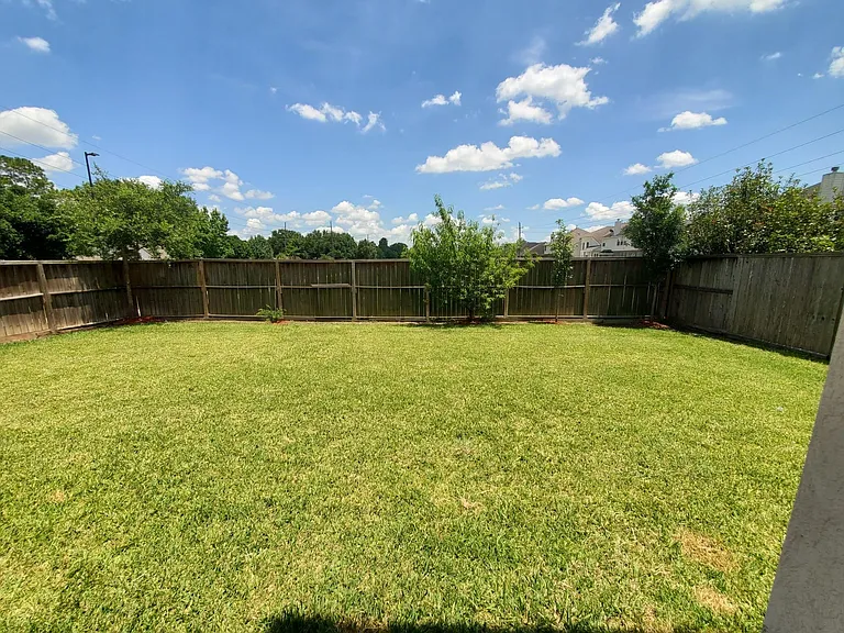 3715 Aldridge Dr — Photo 41