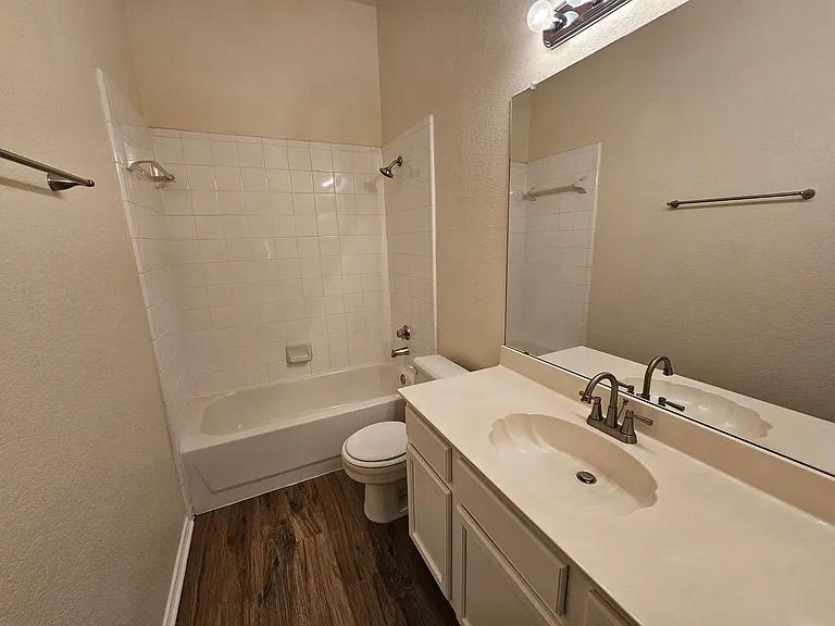 4320 Palmdale Dr — Photo 14