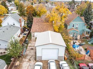 209 1st Ave NE, Mandan, ND 58554