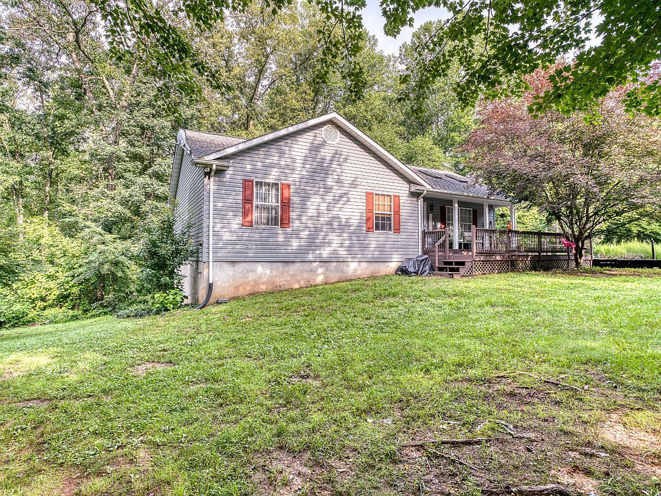 1st image of 3 Grandie Ln