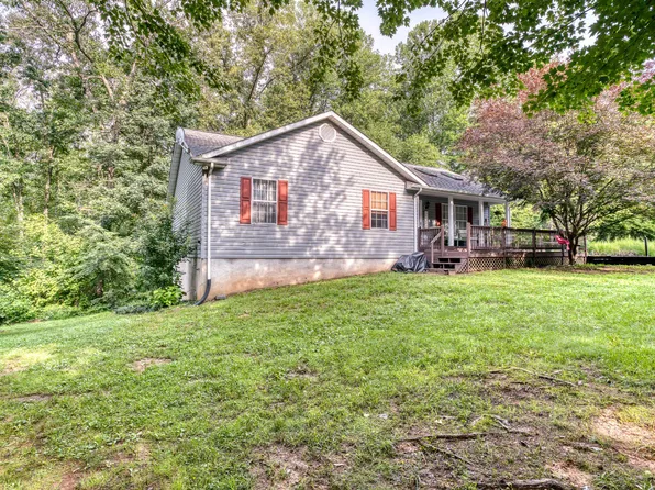 3 Grandie Ln, Boston, VA 22713