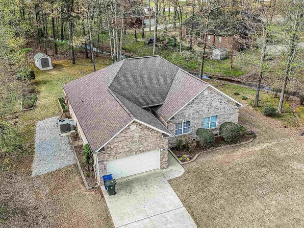 106 Whitfield Dr, Toney, AL 35773