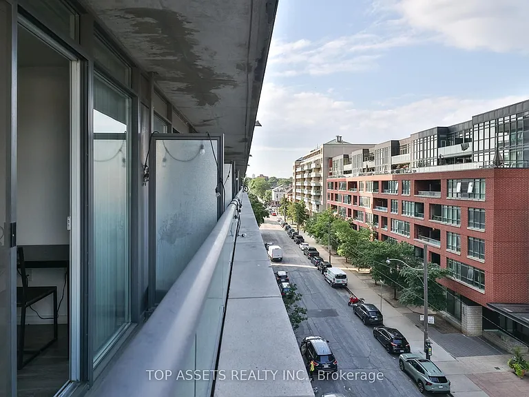36 Lisgar St #518E — Photo 17