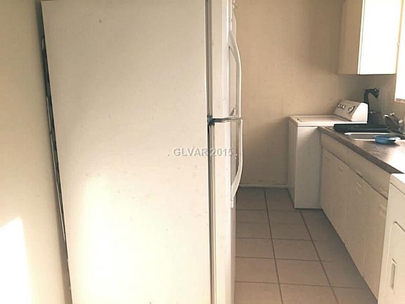 2nd image of 555 San Pablo Dr