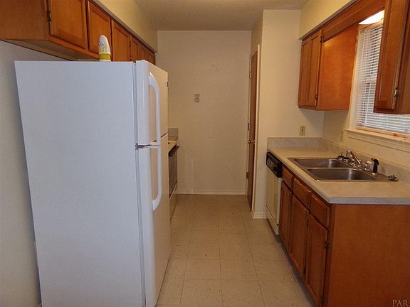 4th image of 478 Bay Pine Villa Dr