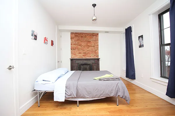 Rented by Nooklyn NYC LLC | media 33