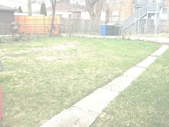 4th image of 7934 S Blackstone Ave