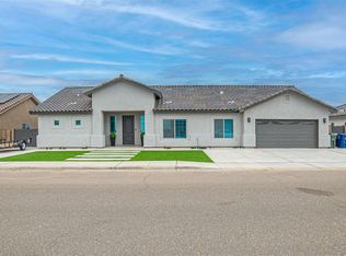 5744 E 45th Pl, Yuma, AZ 85365