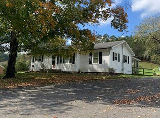 896 Hinds Creek Rd, Maynardville, TN 37807