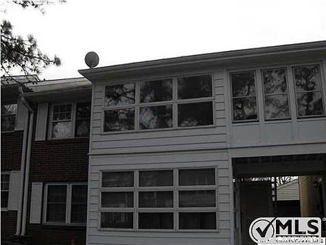 2nd image of 44J Cambridge Ct