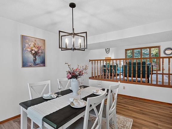 4th image of 2633 Nightingale Ct