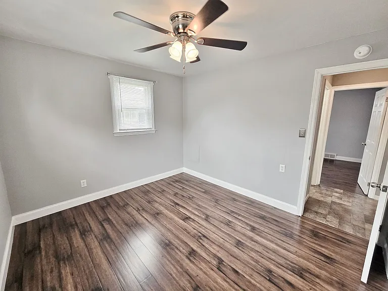 125 Grant Dr — Photo 20