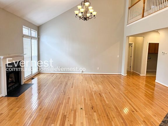 5th image of 743 Rolling Fork Dr