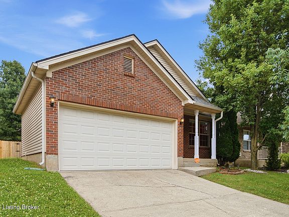 2nd image of 252 White Oak Trce