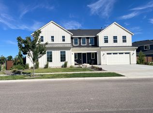 3370 N Del Sol Way, Star, ID 83669