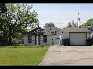 1485 E Algonquin Rd, Des Plaines, IL 60016