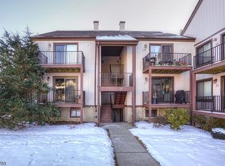 17330 Aspen Ct #330, Stanhope, NJ 07874