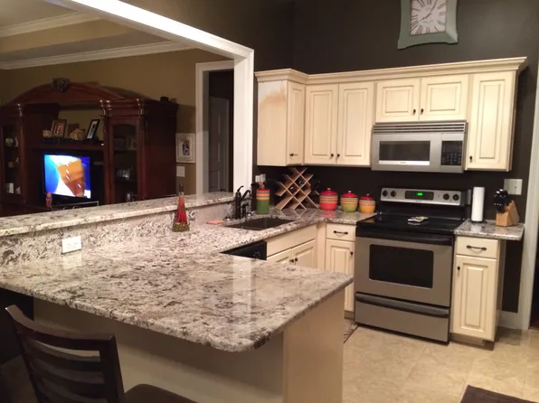 88 Marble Way, Wetumpka, AL 36093