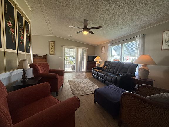 3rd image of 103 Arietta Ct Lot 89